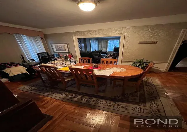 4th image of 135 E 92nd St, New York City, NY 11203
