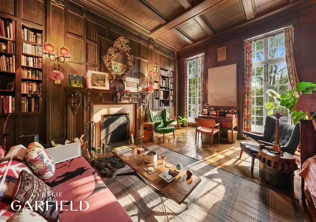 2nd image of 23 Washington Sq N, New York, NY 10011 | MLS# RLS20099993