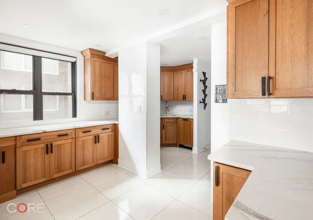 3rd image of 50 Park Ave #8A, New York City, NY 10016 | MLS# RLS20100010
