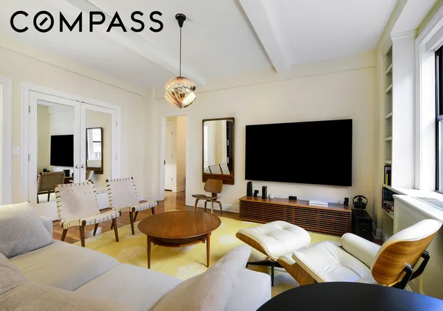 Homes for sale in New York City, NY | 20 W 72Nd St, New York City, NY 10023