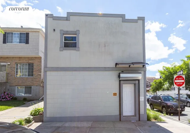 Photo 18 of Condo for sale at 182 Vermont Ave, Staten Island, NY 10305 | MLS# RLS20100100 | Listing updated on 2026-08-28