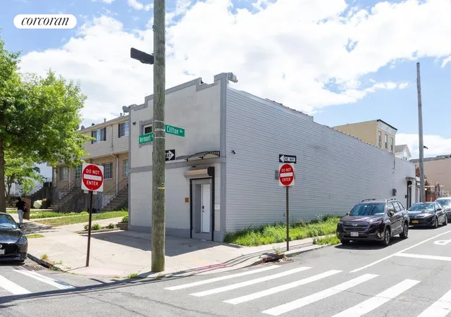 Photo 1 of Condo for sale at 182 Vermont Ave, Staten Island, NY 10305 | MLS# RLS20100100 | Listing updated on 2026-08-28