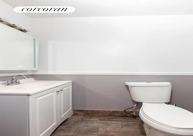 Listing Photo 5 - Condo for sale in building located at 182 Vermont Ave, New York City, NY 10305
