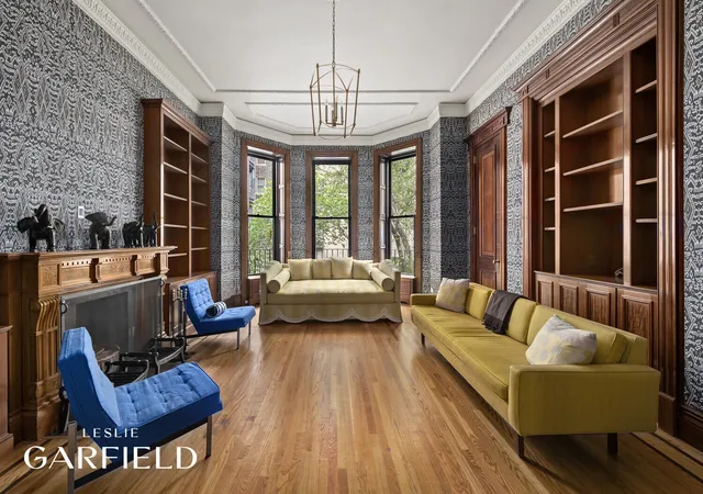 2nd image of 159 E 71st St, New York, NY 10021 | MLS# RLS20100124