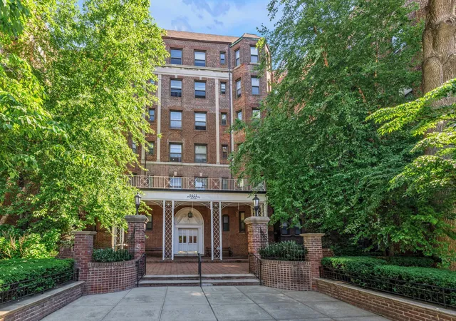 1st image of 84-51 Beverly Rd #6A, New York City, NY 11415 | MLS# RLS20100128