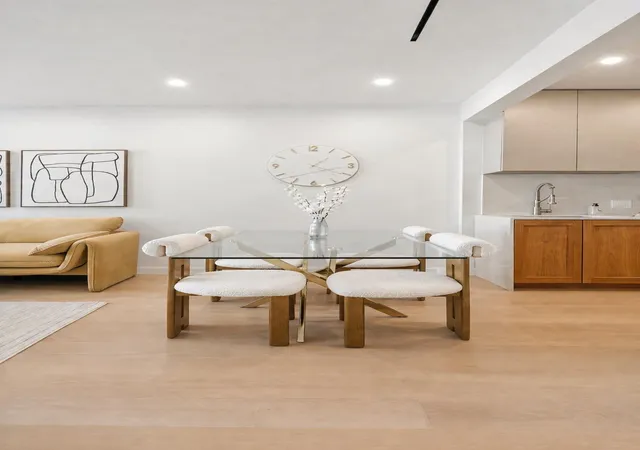 5th image of 176 Frost St, New York City, NY 11211