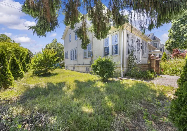 4th image of 3820 Clarendon Rd, Brooklyn, NY 11203 | MLS# RLS20100190