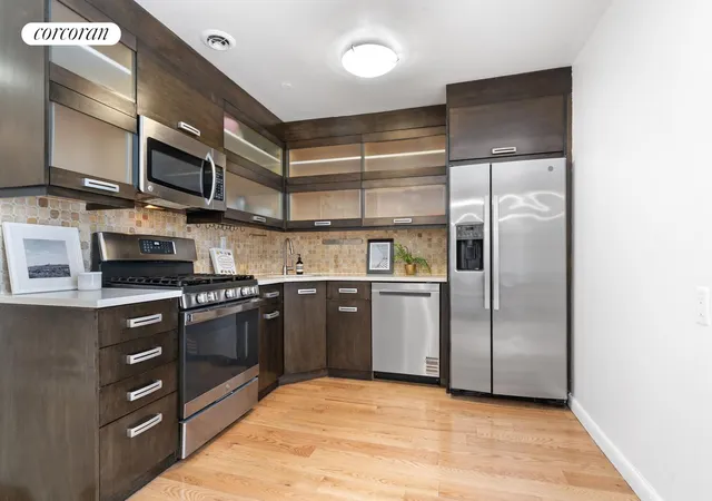 3rd image of 196 Scholes St #1B, New York City, NY 11211 | MLS# RLS20100270