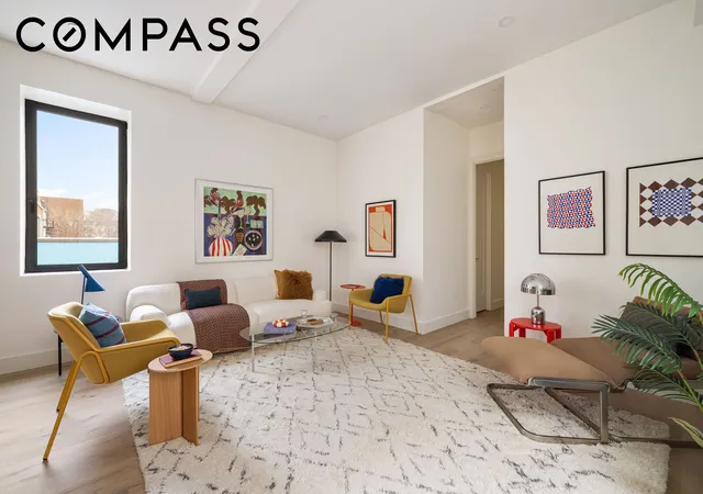 4th image of 124 Washington Ave, New York City, NY 11205