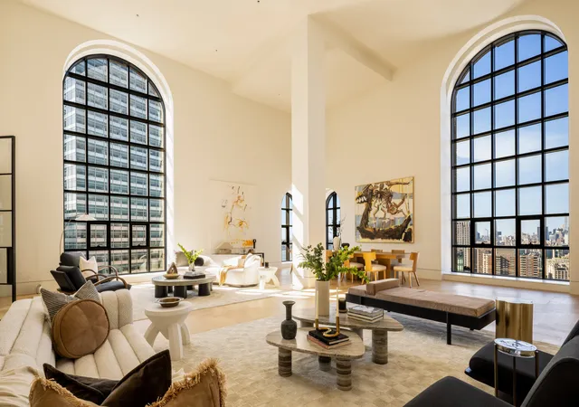 1st image of 100 Barclay St #PHNORTH, New York City, NY 10007 | MLS# RLS20100348