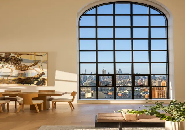 3rd image of 100 Barclay St #PHNORTH, New York City, NY 10007 | MLS# RLS20100348