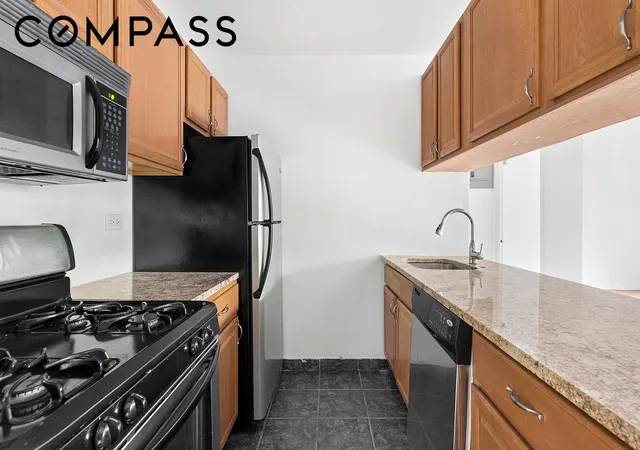 Photo 3 of House for sale at 377 Rector Pl #1D, New York, NY 10280 | MLS# RLS20100376 | Listing updated on 2026-07-15