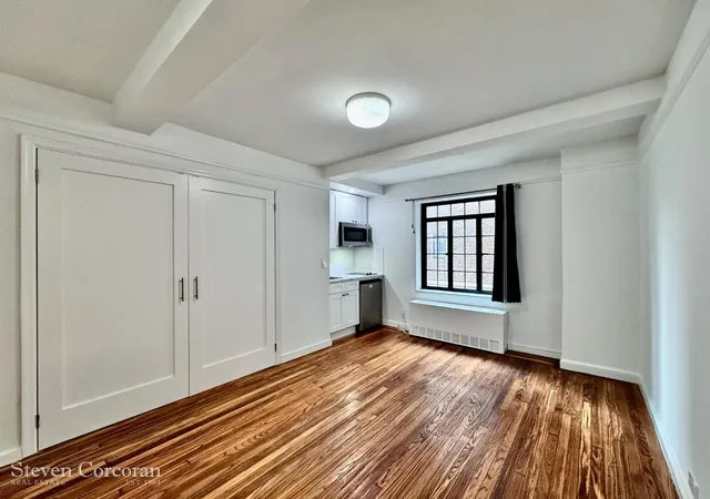 1st image of 25 Tudor City Pl #1910, New York, NY 10017 | MLS# RLS20100380
