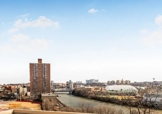 11th image of 2500 Johnson Ave #3S, Bronx, NY 10463 | MLS# RLS20100567