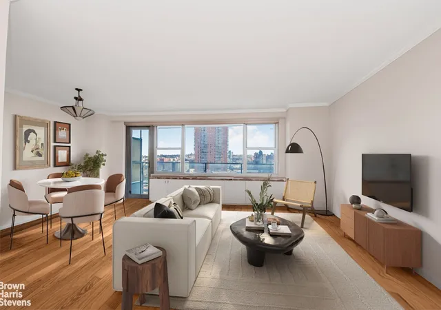 1st image of 2500 Johnson Ave #3S, Bronx, NY 10463 | MLS# RLS20100567