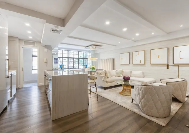 1st image of 230 E 50Th St, New York, NY 10022