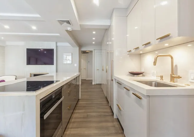 5th image of 230 E 50Th St, New York, NY 10022