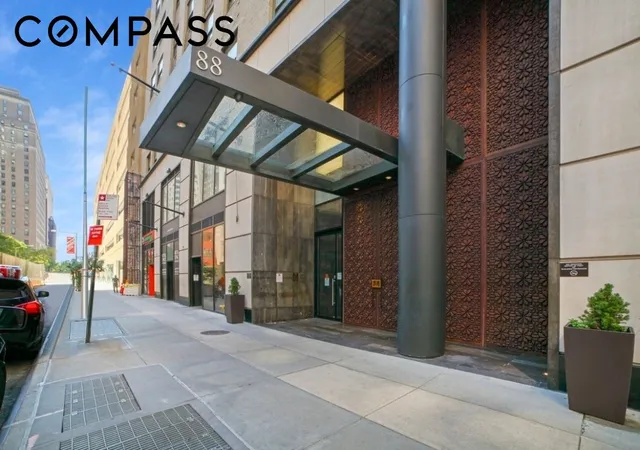 5th image of 88 Greenwich St #2903, New York City, NY 10006 | MLS# RLS20099469