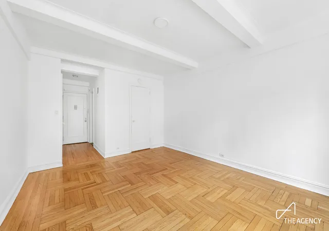 Homes for sale in New York City, NY | 433 W 34Th St #10F, New York City, NY 10001 | MLS# RLS20100658