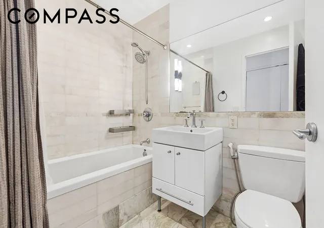 Photo 2 of Sale Pending at 635 W 42nd Street #23A, New York, NY 10036 | MLS# RLS20100718 | Listing updated on 2026-07-29