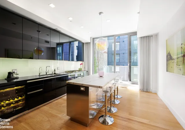 4th image of 138 W 19Th St #PH, New York City, NY 10011 | MLS# RLS20100731