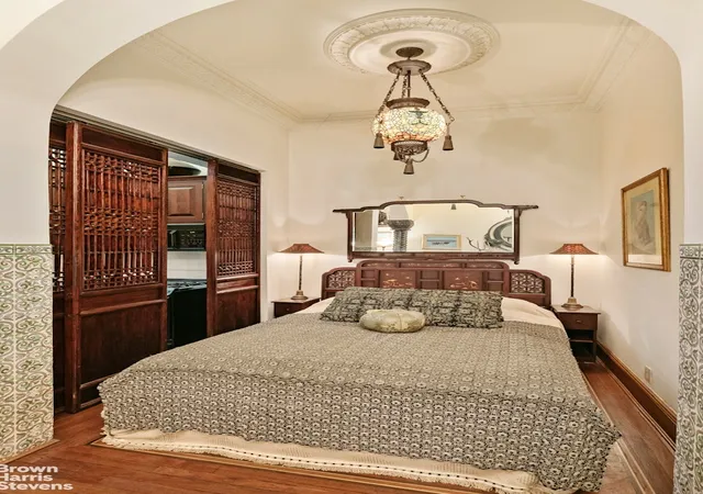 3rd image of 6 E 76Th St #1R, New York, NY 10021 | MLS# RLS20100941