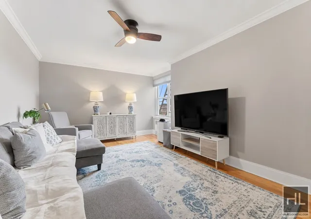 3rd image of 39-60 52Nd St, New York, NY 11377