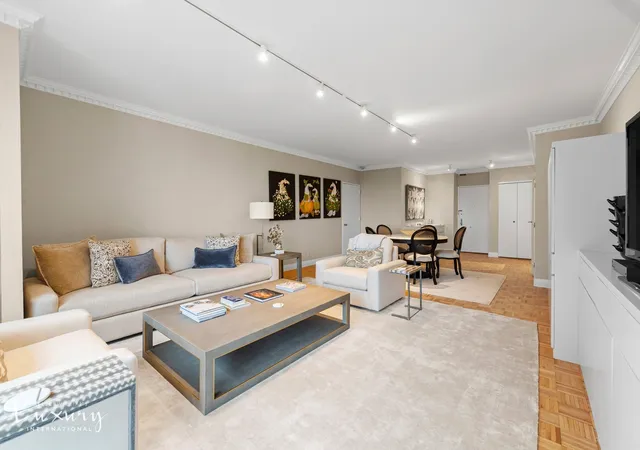 Photo 3 of House for sale at 721 5th Avenue #37E, New York City, NY 10022 | MLS# RLS20101130 | Listing updated on 2026-07-02