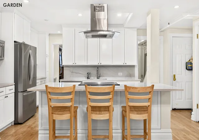 Photo 3 of Townhouse for sale at 24 W 96th Street, New York City, NY 10025 | MLS# RLS20101146 | Listing updated on 2026-08-02