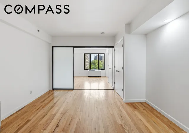 1st image of 189 Ave C #6C, New York City, NY 10009 | MLS# RLS20101197