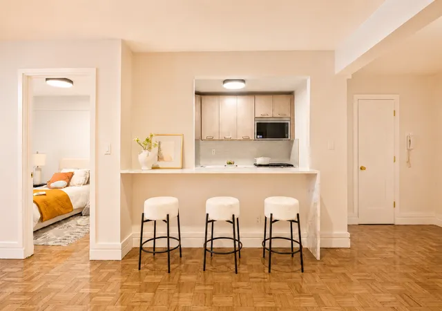 Photo 2 of Condo for sale at 415 Beverley Rd #1R, Brooklyn, NY 11218 | MLS# RLS20101342 | Listing updated on 2026-07-05