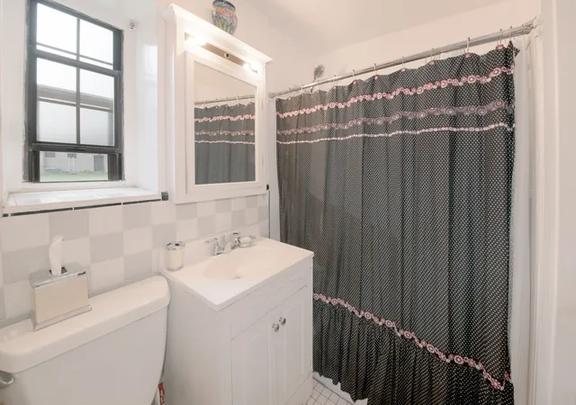 2nd image of 144-32 78Th Ave, Flushing, NY 11367