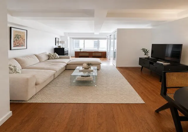 5th image of 240 E 55Th St #11G, New York City, NY 10022 | MLS# RLS20101567