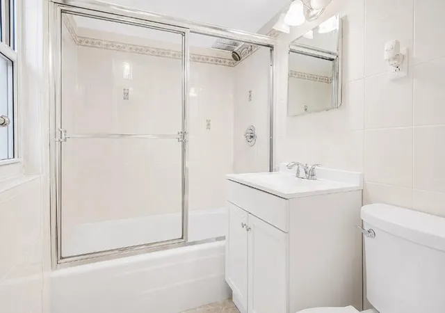 9th image of 240 E 55th St #11G, New York City, NY 10022 | MLS# RLS20101567