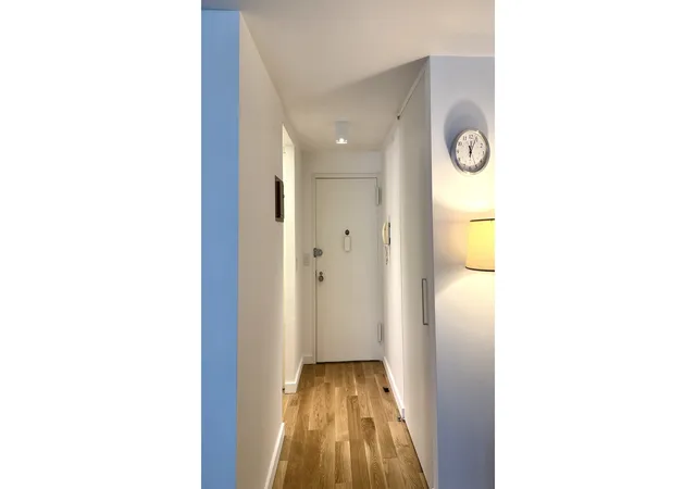 Listing Photo 1 - Condo for sale in building located at 1160 3Rd Ave, New York City, NY 10065 - Unit #4G