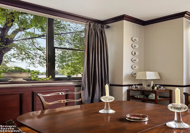 4th image of 2 E End Ave #1B, New York, NY 10075 | MLS# RLS20101616