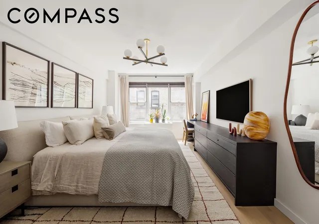 Listing Photo 5 - Condo for sale in building located at 33 Greenwich Ave, New York City, NY 10014 - Unit #2M