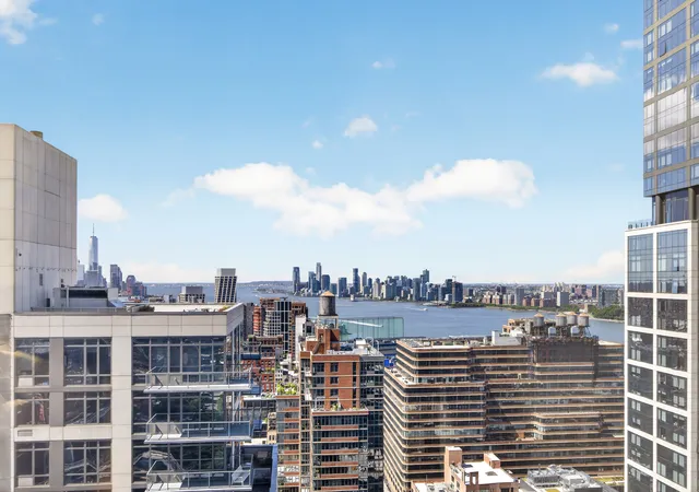 Photo 2 of Sale Pending at 15 Hudson Yards #33A, New York City, NY 10001 | MLS# RLS20101810 | Listing updated on 2026-07-29