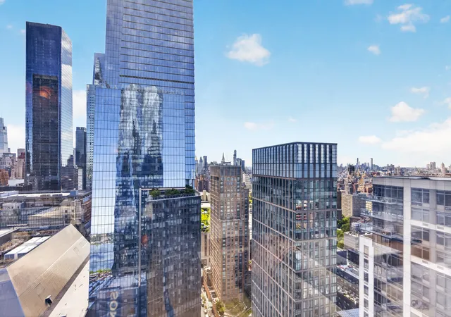 Photo 3 of Sale Pending at 15 Hudson Yards #33A, New York City, NY 10001 | MLS# RLS20101810 | Listing updated on 2026-07-29