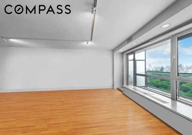 Homes for sale in New York, NY | 200 Central Park S, New York, NY 10019