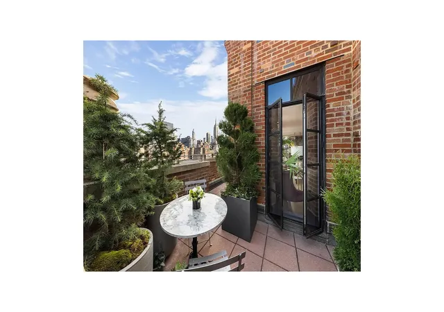 3rd image of 410 W 24Th St #PHA, New York, NY 10011 | MLS# RLS20101882