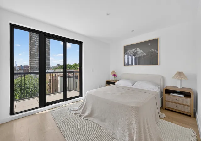 4th image of 308 W 133rd St, New York City, NY 10030