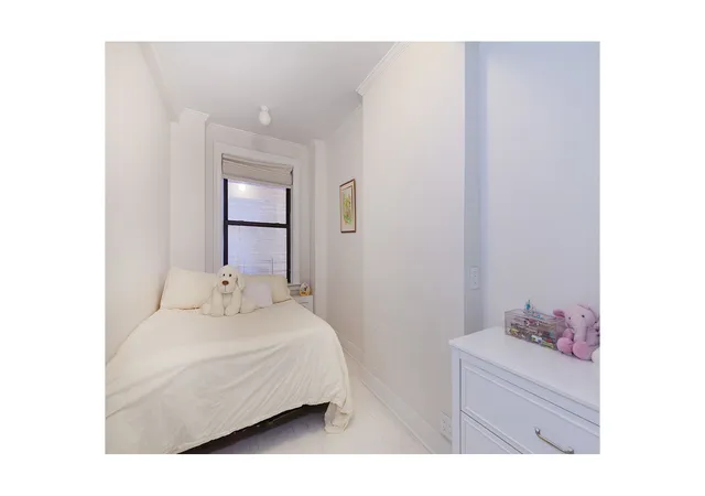4th image of 179 E 79Th St, New York City, NY 10075
