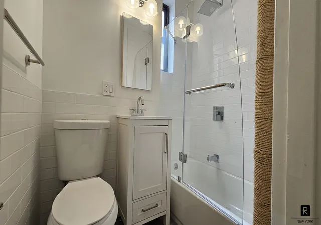 Photo 4 of House for sale at 46 W 65th Street #3-D, New York, NY 10023 | MLS# RLS20102018 | Listing updated on 2026-08-28