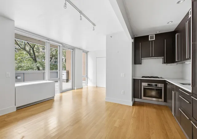 Listing Photo 5 - Condo for sale in building located at 464 W 44Th St, New York City, NY 10036 - Unit #3H
