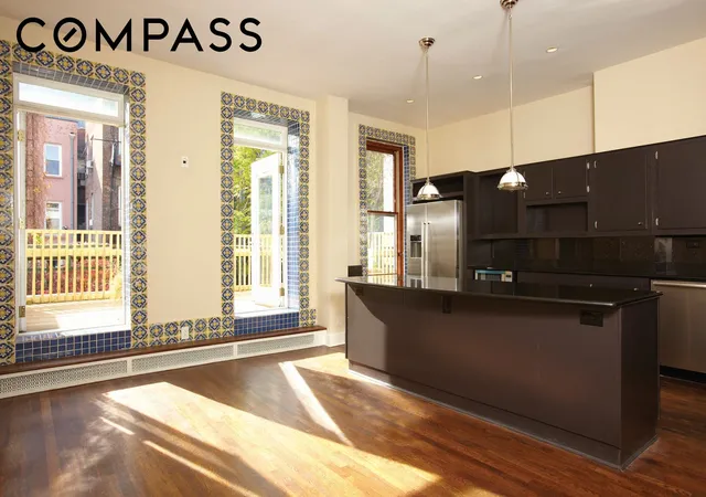 3rd image of 442 W 44Th St, New York, NY 10036 | MLS# RLS20102212