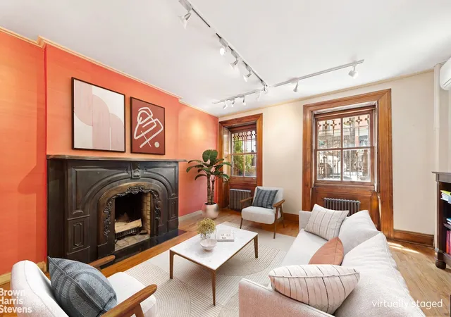 Photo 3 of Single family home for sale at 239 W 13th Street, New York City, NY 10011 | MLS# RLS20102255 | Listing updated on 2026-10-05