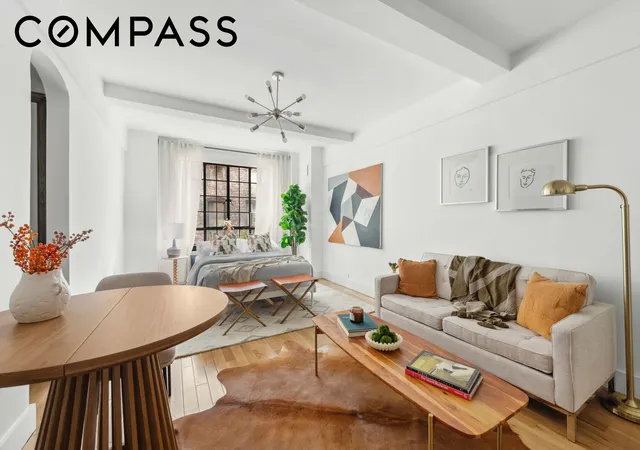 Photo 1 of Sale Pending at 140 E 40th Street #7J, New York City, NY 10016 | MLS# RLS20102306 | Listing updated on 2026-08-04