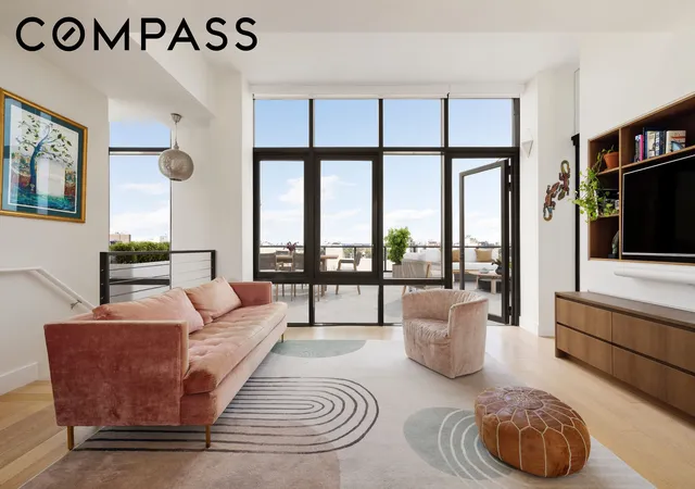 2nd image of 500 Waverly Ave #PH1, Brooklyn, NY 11238 | MLS# RLS20102396