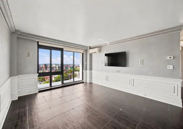 4th image of 25-40 Shore Blvd #PH18D, New York City, NY 11102 | MLS# RLS20102478